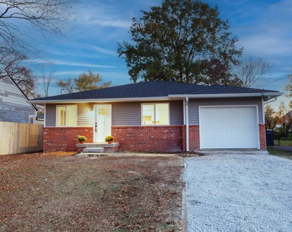 4939 E 39th Street, Indianapolis