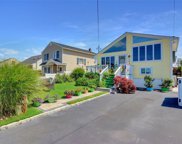 29 Mckinley Avenue, Lindenhurst image