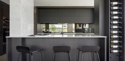 1790 Bayshore Drive Unit 404, Vancouver