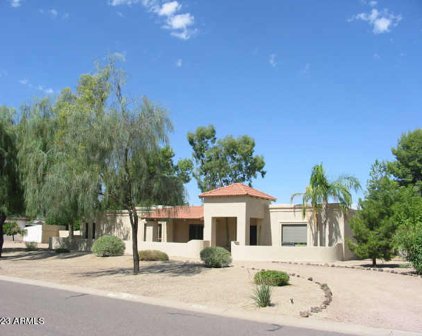 9824 N 64th Place, Paradise Valley