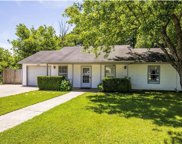 2503 Ravenswood  Drive, Fayetteville image