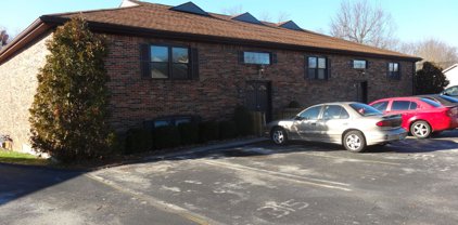 307 Bluebird Dr, Shelbyville