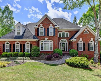 320 Chason Wood Way, Roswell