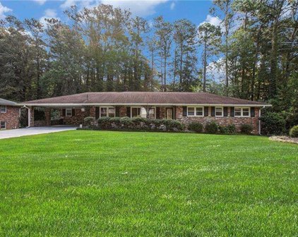 3079 Mccully Drive, Atlanta