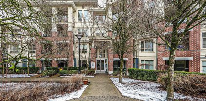 245 Ross Drive Unit 105, New Westminster