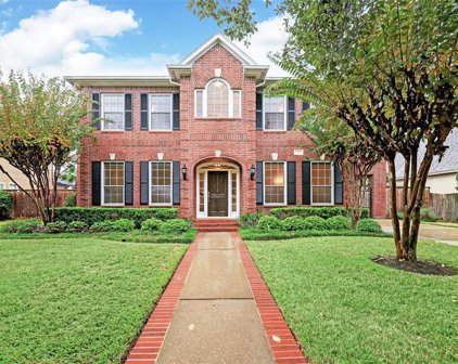 3322 Oak Tree Court, Sugar Land