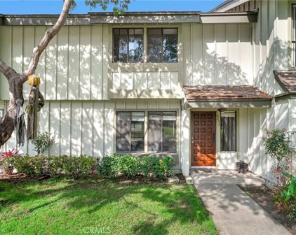 9658 Karmont Avenue, South Gate