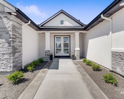 422 W Kinross St, Middleton
