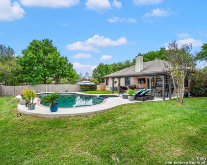 7516 Forest Edge, Live Oak