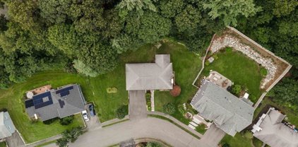 58 Woodbine Cir, Needham