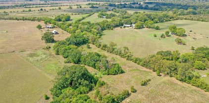 596 County Road 3057, Crockett