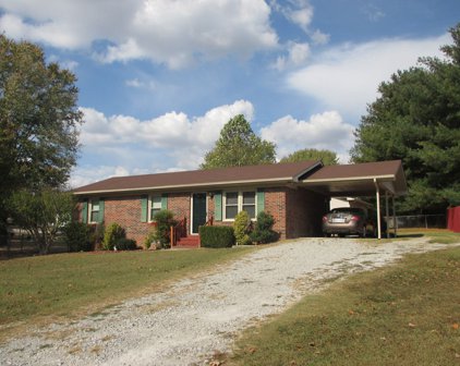 216 Hendrixson Dr, Manchester