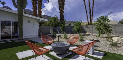 77048 Iroquois Drive, Indian Wells