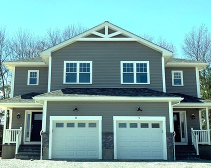 13 Shaker Rd Unit A, Ayer