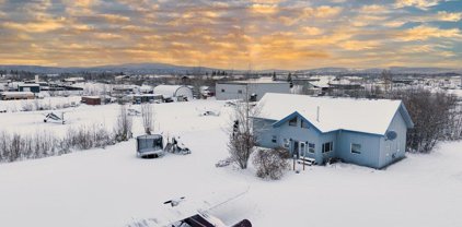 1985 Donald Avenue, Fairbanks