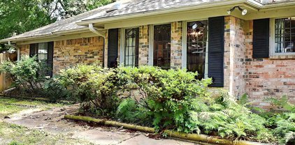 241 Hideaway Ln Central, Hideaway
