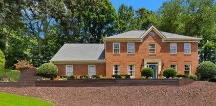 4223 Singing Post Ne Lane, Roswell