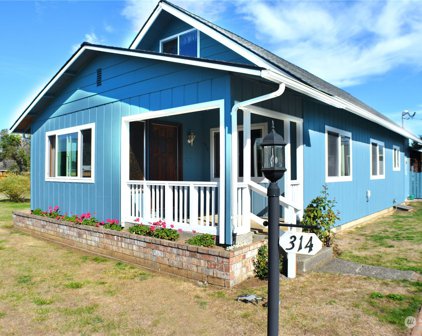 314 S 1st Street, Pe Ell