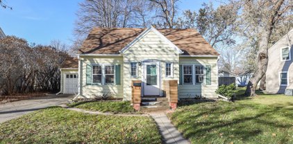 1114 Cedar Street, Alexandria