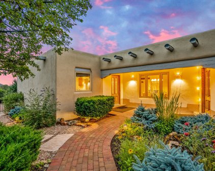 1396 Hyde Park Road, Santa Fe