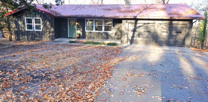 133 Robinhood Drive, Cassville