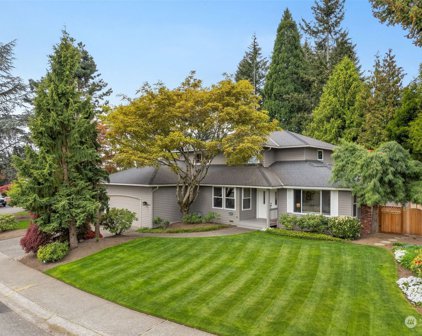 19221 64th Place NE, Kenmore