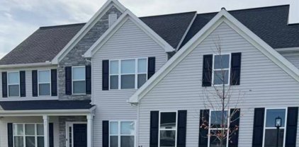 27 Country Side Dr, Carlisle