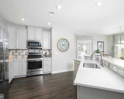 3512 Starlight St Unit #201, Frederick