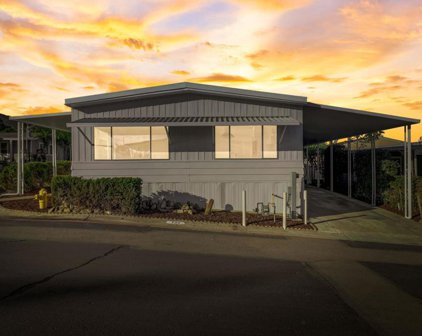 8701 Mesa Rd Unit 132, Santee
