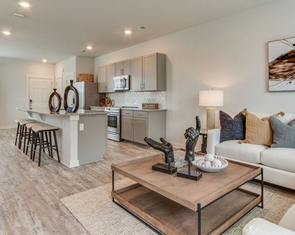 2727 Fordham Street, Columbia