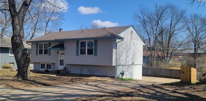 1827 N YORK Road, Independence