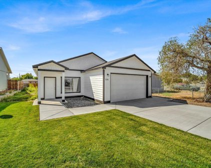 516 Waldemar, Pasco