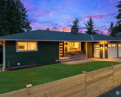 16721 21st Avenue SW, Burien