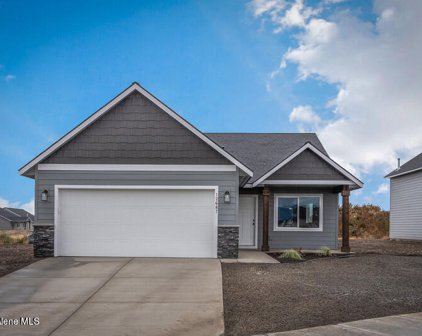 30994 Alice, Athol