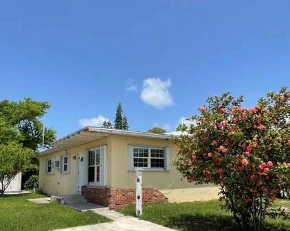 301 Cross Street, Stock Island