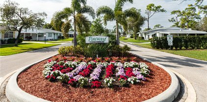 35 Dawn Flower Circle, Lehigh Acres