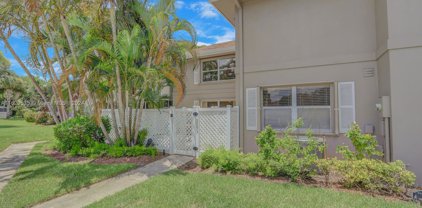 3293 Sw Sunset Trace Cir Unit #3293, Palm City