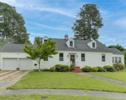 716 W Riverview Drive, Central Suffolk image