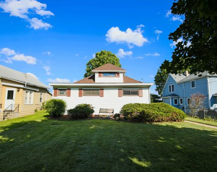 38613 N Drexel Boulevard, Antioch