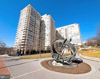 4515 Willard Ave Unit #506S, Chevy Chase