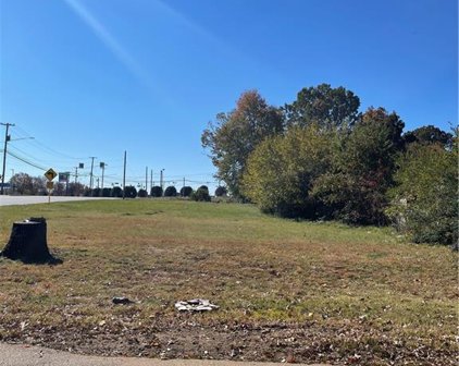1301 Foust Avenue, High Point