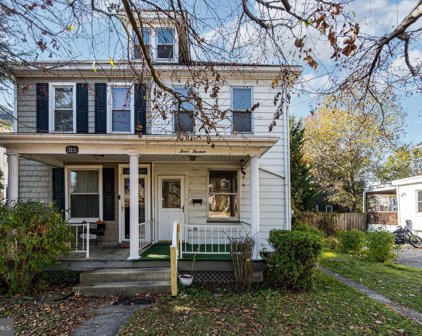 313 S 6th St, Chambersburg
