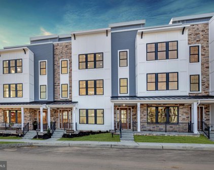342 Foxtail Ln Unit #23C, Newtown Square