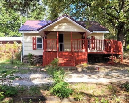 1094 Main Street, Huntsville