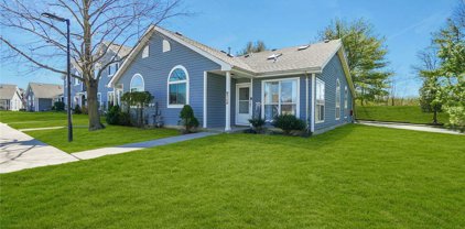 816 Birchwood Park Drive Unit #816, Middle Island