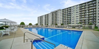 200 Cove Way Unit 807, Quincy
