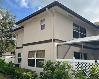 5 Amherst Ct Unit #D, Royal Palm Beach