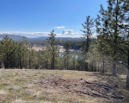16085 B N Saddlewood Rd, Nine Mile Falls