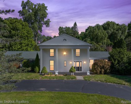 661 Kingsley, Bloomfield Hills