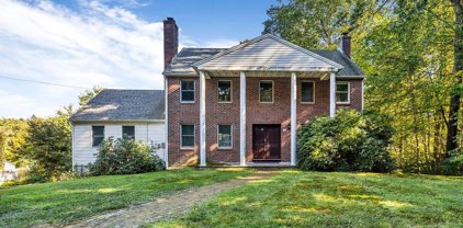 29 W Elm, Hopkinton